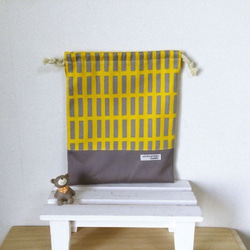 【受注製作】《入園入学グッズ》給食袋、ランチョンマットセット（黄色×グレー四角） 9枚目の画像
