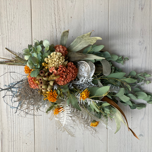 素朴・ナチュラルなドライフラワースワッグ ドライフラワー NATURAL