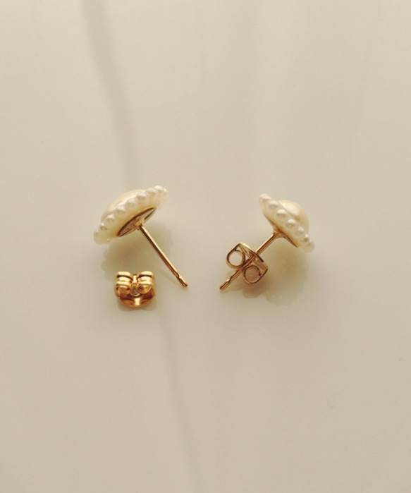 "vintage"petit blanc(pierced earrings・両耳用) 3枚目の画像