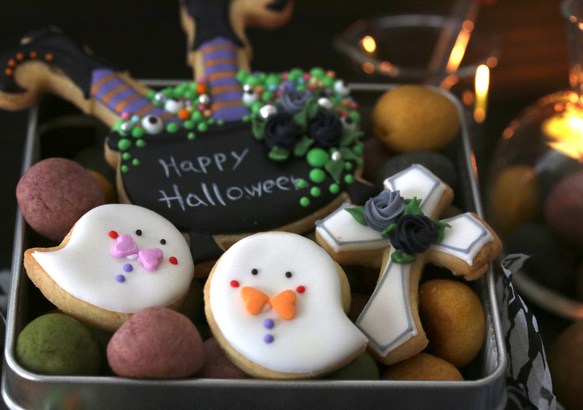 ＜ハロウィン・魔女のクッキー缶＞Halloween icingcookies 2枚目の画像