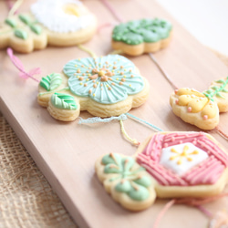 母の日に贈るギフト　北欧花のアイシングクッキー缶＜Ｍother's day icing cookie＞ 4枚目の画像