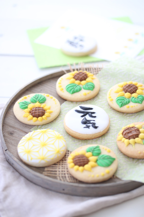 夏の元気なご挨拶アイシングクッキー（Japanese pattern icing cookie) 1枚目の画像