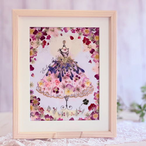 お花のドレスで優しい気持ち 押し花アート額 その他アート 神戸六甲