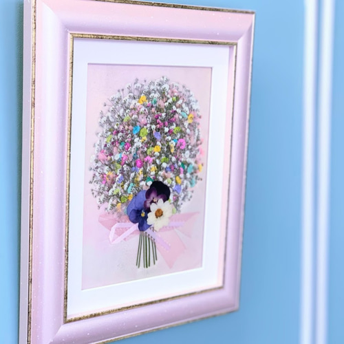 虹色 夢色 かすみ草の押し花アート額 淡いピンクタイプ 押し花額