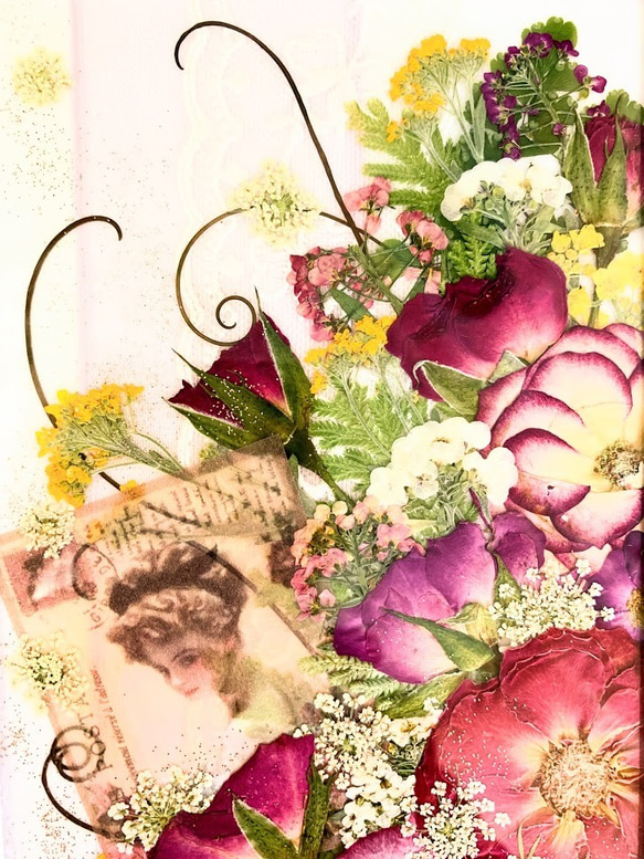 アンティークカード入りミニ薔薇の微笑み　押し花アート額 3枚目の画像