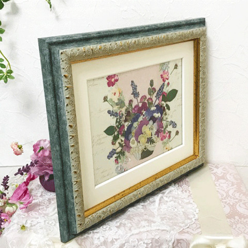 ▽インテリアに!!! 黒っぽく 約66×78×4cm｜額入り 押し花 ｜