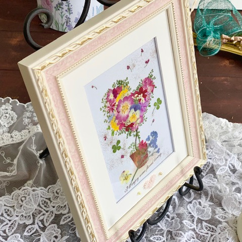 甘いピンクハートのトピアリー 押し花アート額 その他アート