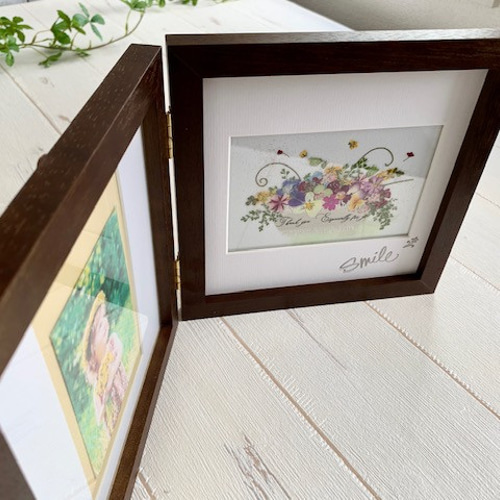 写真と押し花の両方楽しめるブック型 押し花額 その他アート 神戸六甲