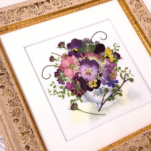 母の日」にぴったり！重厚な気品あふれる押し花額 02 その他アート