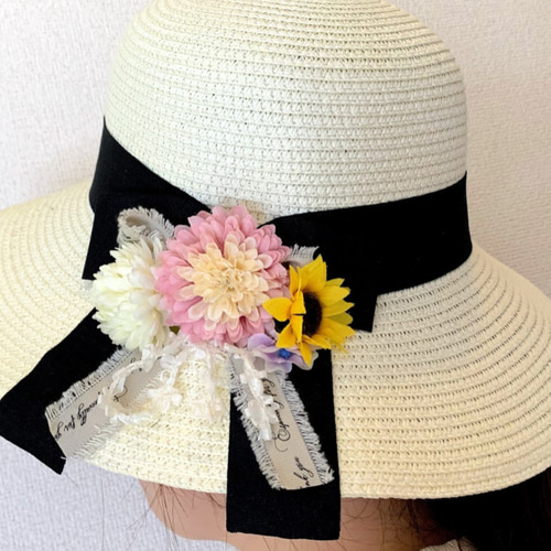 真夏を楽しくエンジョイ！お花がついた麦わら帽子 3タイプ