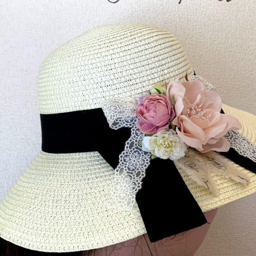 真夏を楽しくエンジョイ！お花がついた麦わら帽子 3タイプ
