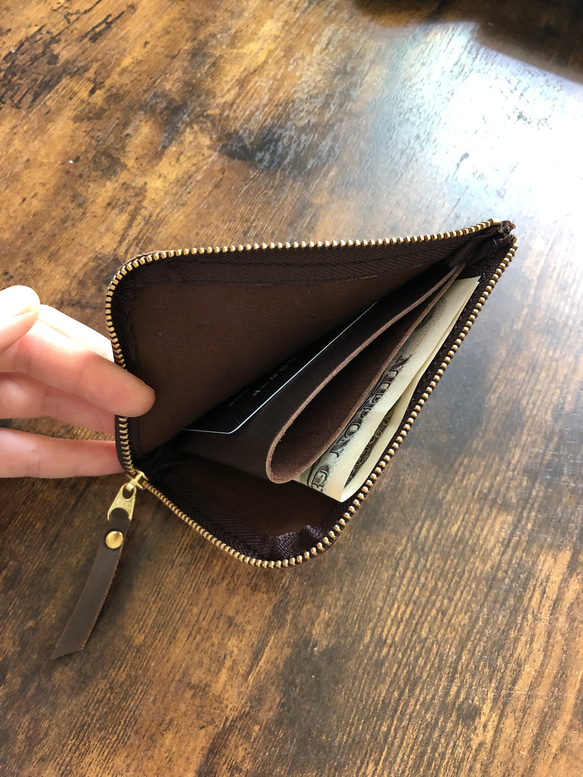 軽くて薄いコンパクトなleather wallet    black/brown 5枚目の画像