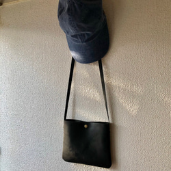 レザーポシェット サコッシュ  black 受注製作 5枚目の画像