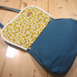 zn的-D京都曲折包帆布製作的迷你單肩包Zatsuno藍美/蔓藤花紋圖案 第3張的照片
