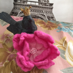 ⭐️可愛いピンク色のお花のブローチ(ピンクA)⭐️ 1枚目の画像