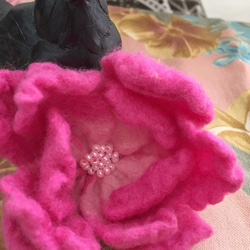 ⭐️可愛いピンク色のお花のブローチ(ピンクA)⭐️ 3枚目の画像