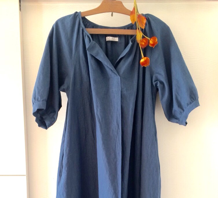 ソフト綿麻のぽてっと、すっきりワンピース ブルーグレー