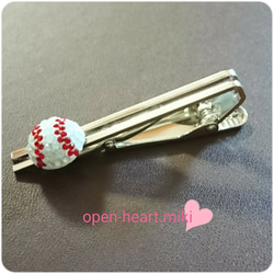 再再販⚾【送無】グルーデコ☆野球ボール・ネクタイピン☆スワロフスキー®クリスタル⚾野球好きな方にお薦めです‼プレゼントに 3枚目の画像