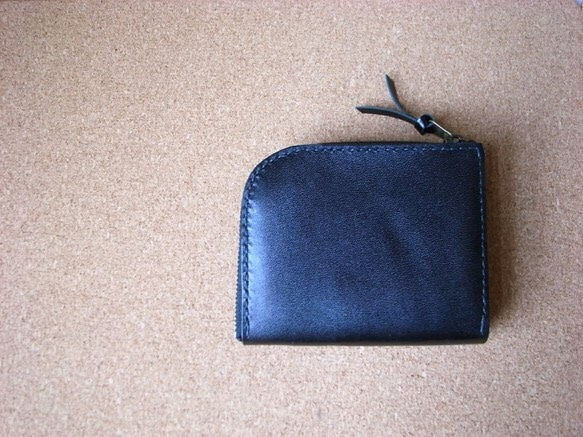 Ｌ字ファスナーの財布（黒） 1枚目の画像