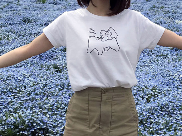 シロクマのお散歩Tシャツ（Mサイズ） 2枚目の画像