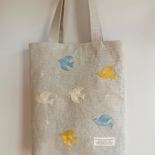 ハンドメイド　刺繍　トートバッグ　リネン 受注製作＞ハンドメイド＊トートバッグ＊手刺繍+リネン+シルバー