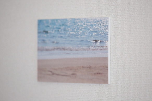 フォトパネル　水色とベージュの浜辺 2枚目の画像