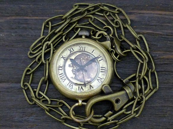 "CrescentMoon懐中-MB" 三日月&星空文字盤 ローマ数字 33mm真鍮懐中 手作り腕時計[379CM] 1枚目の画像