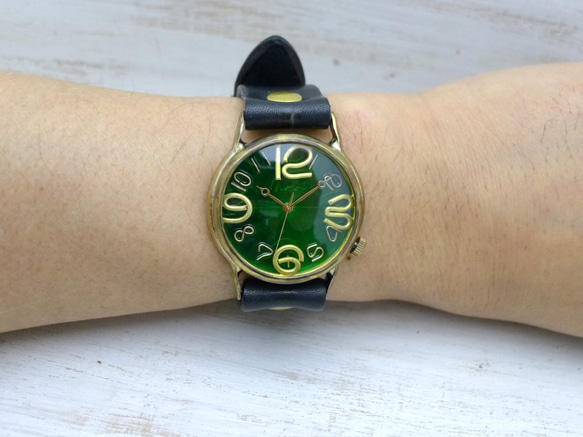 "J.S.B.2" GR(グリーン)文字盤 36mmBrass(真鍮) 手作り腕時計[JUM38B GR] 5枚目の画像