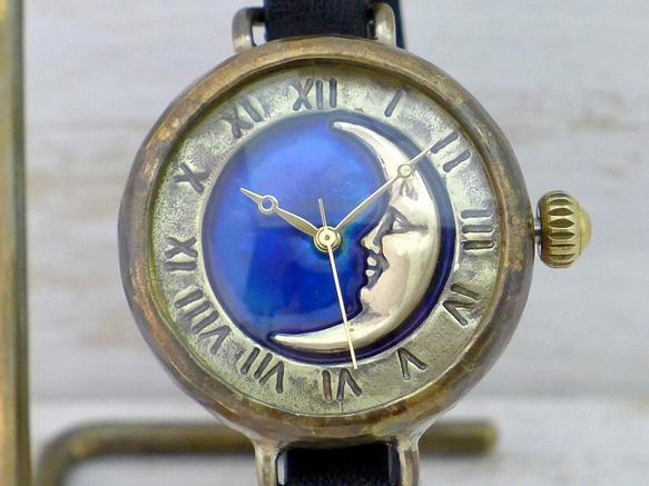 “CrescentMoon4-MB”“Crescent 藍色錶盤羅馬手鍊風格手工腕錶 [366CM4BL] 第4張的照片