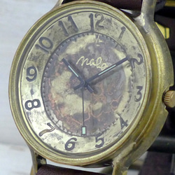 “GRANDAD-B”42mm Brass（黃銅）臼形阿拉伯數字索引手工腕錶 [JUM116] 第2張的照片
