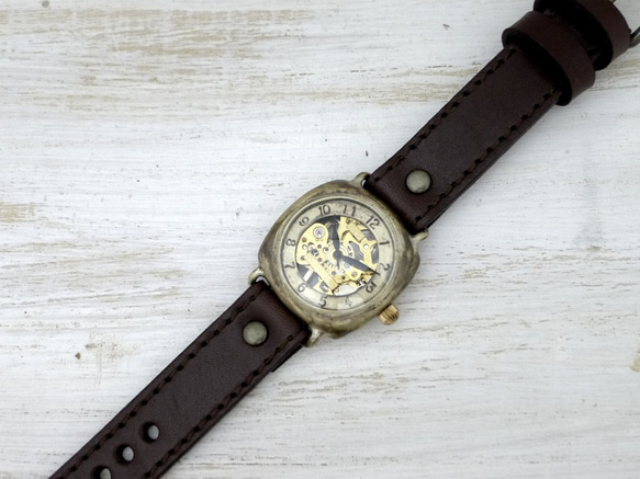 BHW127 手動上鍊黃銅 33mm 墊套 阿拉伯數字縫紉機針跡 BR 手工手錶 第5張的照片