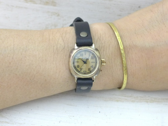 "Unique Caramel-LB" 24mmBrass(真鍮)クッションケース 手作り腕時計 [383] 5枚目の画像