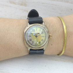 "Unique Caramel-MB" 34mmBrass(真鍮)クッションケース 手作り腕時計 [384] 5枚目の画像