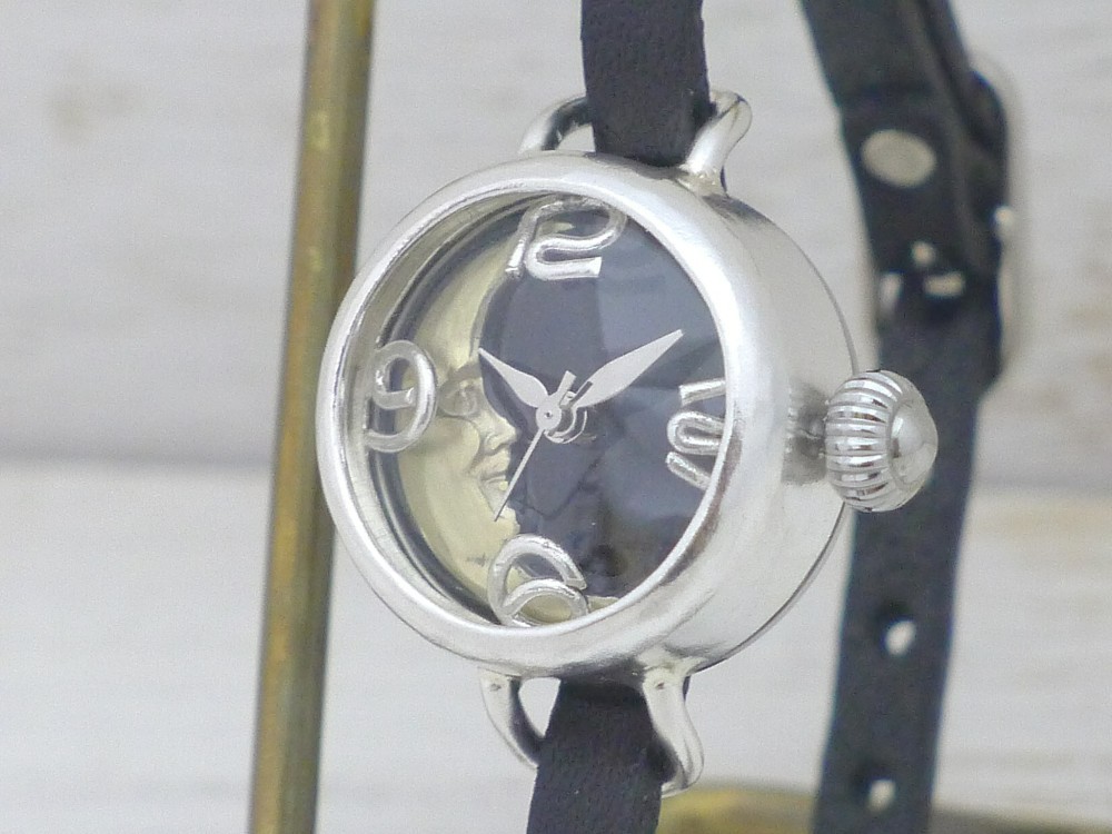 "CrescentMoon4-LS" 20mmSilver月黒文字盤 ブレスレット風 手作り時計 [365SV-CM4]