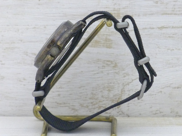 ”MIL-Winding-MB" 約32mm手巻きBrass(真鍮)ミリタリーデザイン 手作り腕時計 [BHW130] 8枚目の画像