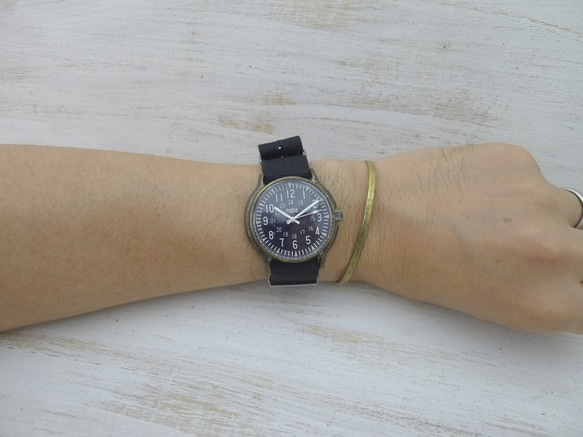 ”MIL-Winding-JB" 約36mm手巻きBrass(真鍮)ミリタリーデザイン 手作り腕時計 [BHW131] 7枚目の画像