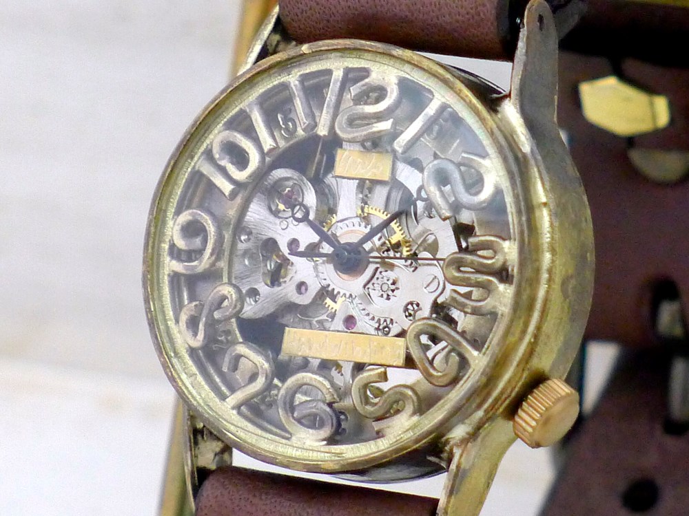 BHW064 手巻きBrass 32mm 立体ｲﾝﾃﾞｯｸｽ 手作り腕時計 [BHW064]