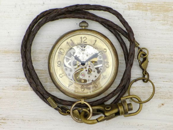 BHW110 手巻き懐中時計 アラビア数字 特大JUMBO(42mm) 真鍮甲丸ケース 手作り腕時計 [BHW110] 2枚目の画像