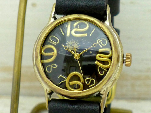 &quot;On Time-BS &amp; M&quot; 32 毫米黃銅太陽 &amp; 月亮黑色錶盤手工手錶 [214B- 第4張的照片