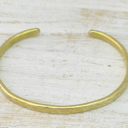 Brass Bangle 真鍮バングル 槌目テクスチャー 肉厚幅約3.8mm 4枚目の画像