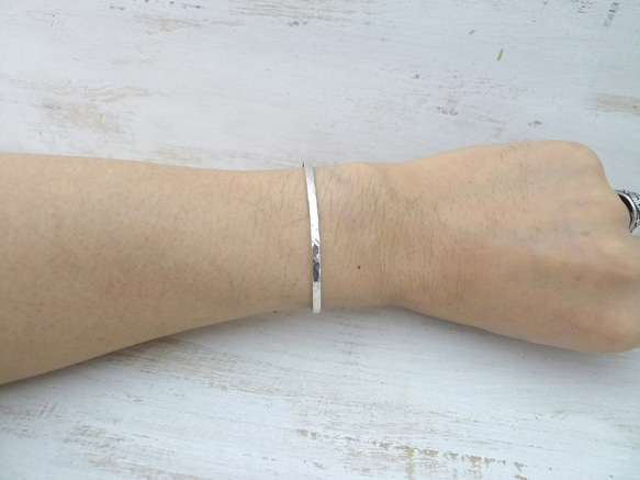 Silver925 Bangle シルバー925バングル 槌目テクスチャー 細身幅約3mm 5枚目の画像