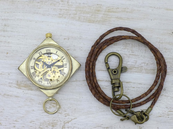 BHW125 手動上鍊懷錶 36mm鑲鑽款羅馬數字黃銅（黃銅）手工腕錶 [BHW125] 第3張的照片