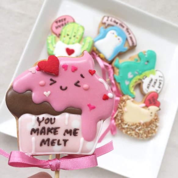V-Day Cookie Pops / カップケーキ 1枚目の画像