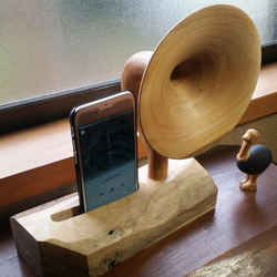 iphone用木製スピーカー 1枚目の画像