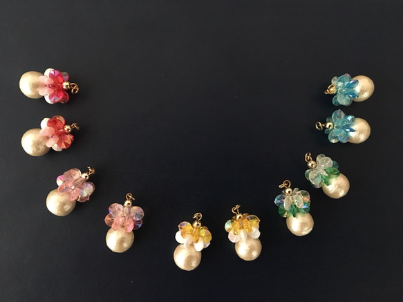 お花が咲いたよ！コットンパール＊ノンホールピアス/ピアス 1枚目の画像