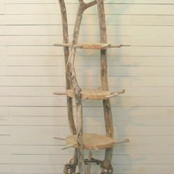 流木飾り棚付き多目的ハンガースタンド（タワータイプ）［ka67］ 3枚目の画像