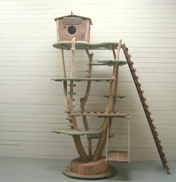 オリジナル大型流木アート キャットタワー（株立ち風ツリーハウスタイプ）［pk34］ ペット用品 1枚目の画像