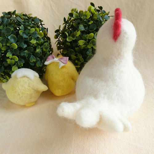 ひよこ(羊毛フェルト) 羊毛フェルト☆にわとり母さんとひよこちゃんきょうだい 羊毛フェルト