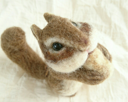 受注制作)シマリスとピーナッツ＊羊毛フェルト 羊毛フェルト fanta