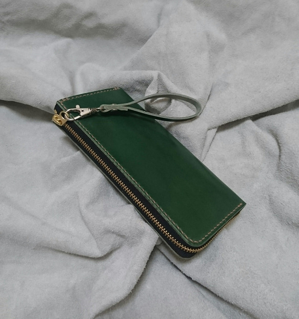 【受注制作】ＳＴ－factory 栃木レザー使用総手縫いハンドメイド長財布２つ折り財布  過去のオーダー作品の各種紹介。 2枚目の画像